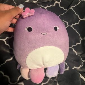 Violet the octopus squishmallow